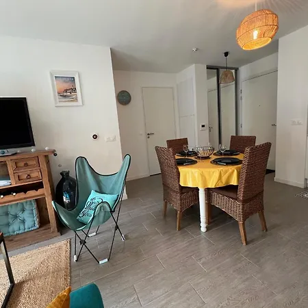 Appt T2 - 4 Pers - Centre - Parking Apartment *